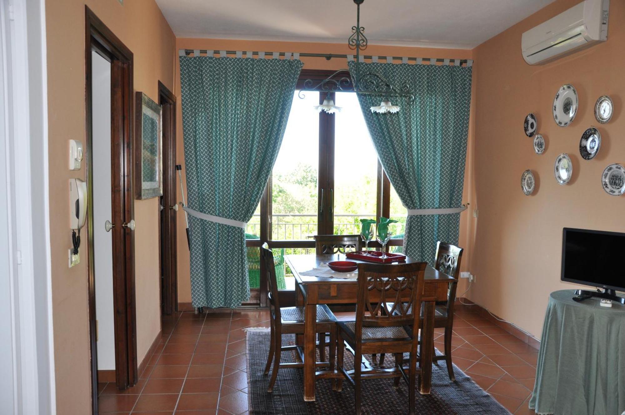 Villa Giusy 2 Appartamenti Indipendenti A Locazione Turistica Breve -G&P Holiday Home 발더라이스 객실 사진